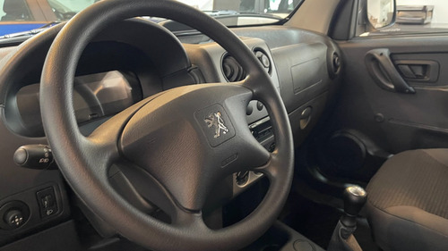 Imagen 17 de 25 de Peugeot Partner Confort Nafta