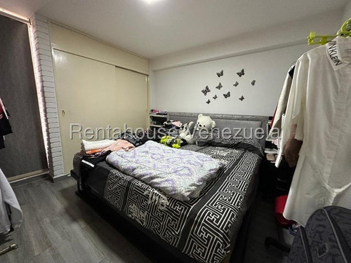 Mls #25-23535 Dúplex En Urb. Cerrada Tn