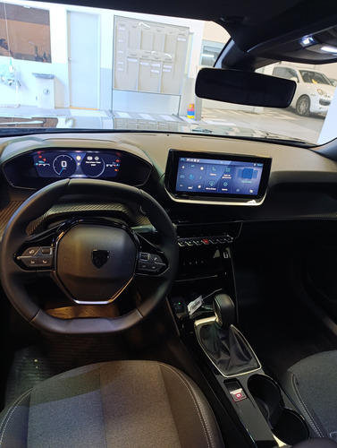 Peugeot 2008 1.0T Allure
