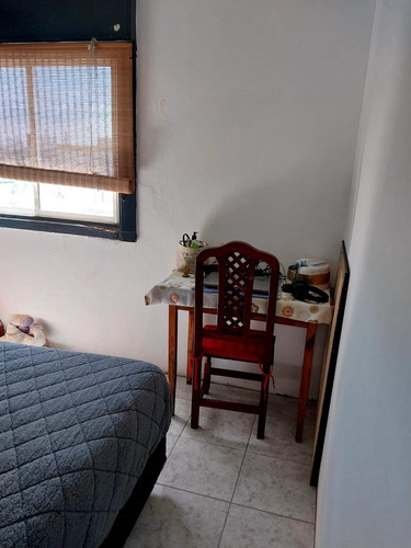 Departamento De Tres Ambientes Con Cochera En Venta En Avellaneda