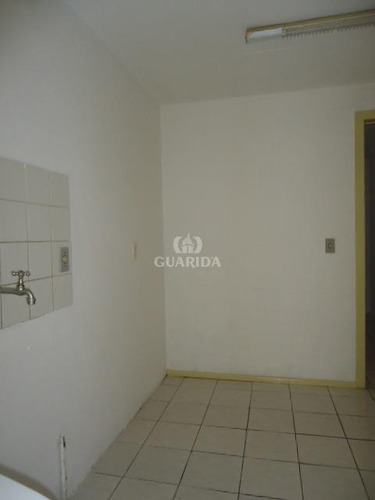Imagem 3 de 11 de Apartamento De 2 Dormitórios No Bairro Rubem Berta. - 10758