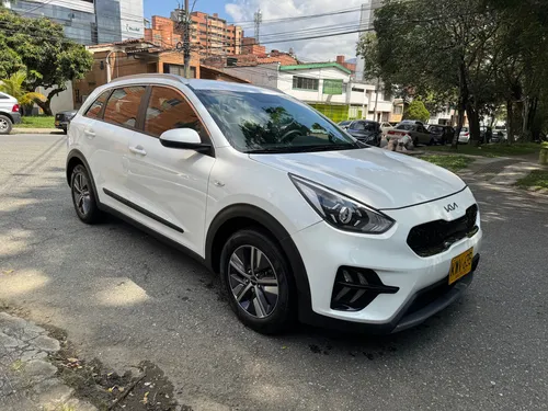 Kia Niro 1.6 híbrida AT 4x2