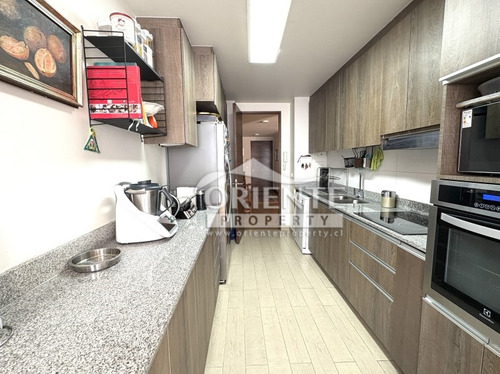 Vive En La Dehesa | 3d + Estar | Semi Nuevo