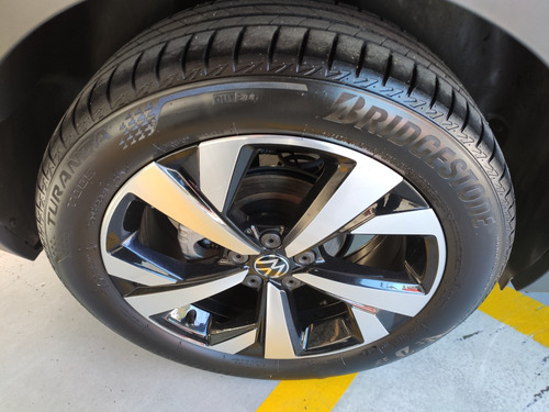 Volkswagen Nivus 1.0 Highline 200 Tsi Aut. 5p 6 marchas
