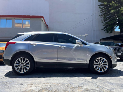 Cadillac XT5 3.7 Platinum At