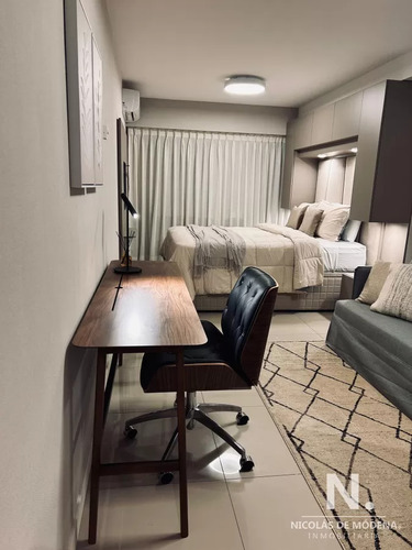 Monoambiente En Montevideo - A 2 Cuadras De La Rambla, Se Vende Equipado