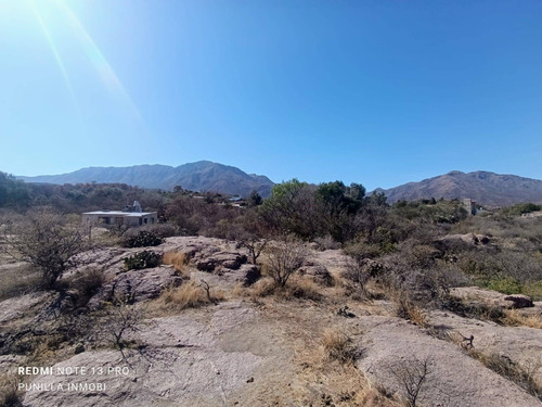 Terreno / Lote En Venta De 392m2 Ubicado En Capilla Del Monte