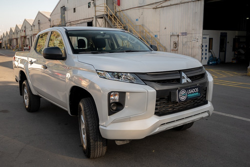 Mitsubishi L200 2021