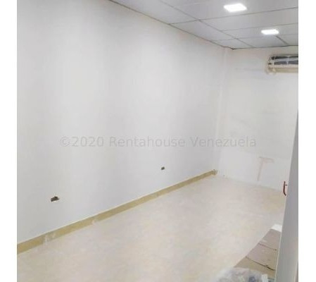 Imagen 3 de 14 de Local En Alquiler Colinas De Vista Alegre 21-7965 Renta House Los Samanes