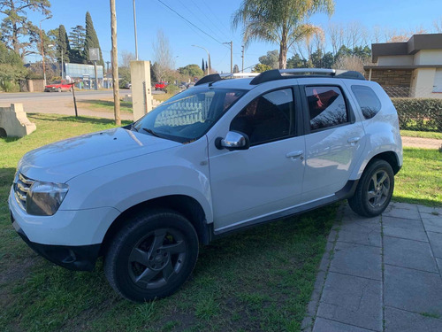 Imagen 1 de 8 de Renault Duster 2.0 4x4 Luxe Nav 138cv 2014