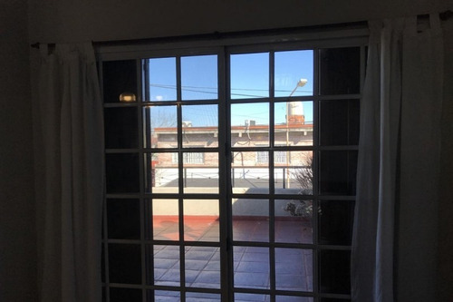 Imagen 8 de 14 de Departamento En Venta En La Tablada