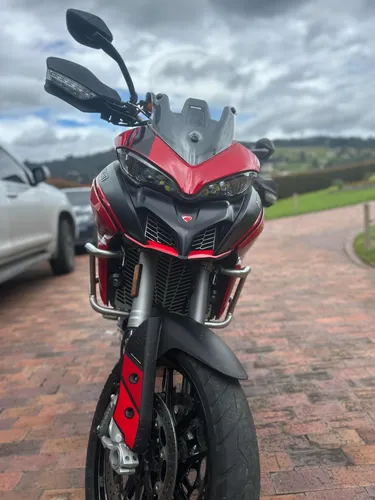 Vendo Ducati Multistrada V2s En Excelente Estado, Equipada
