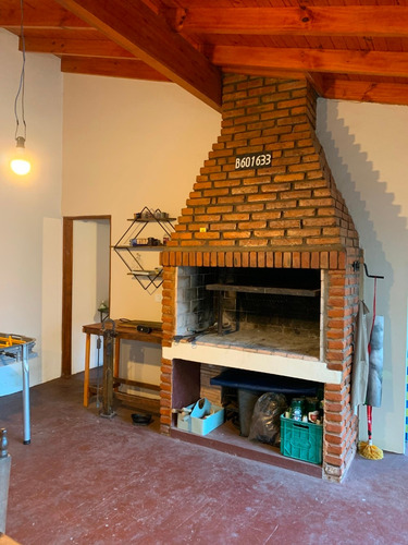 Imagen 11 de 14 de Casa En Venta Ringuelet- Tolosa(retasada) Oportunidad-oferte