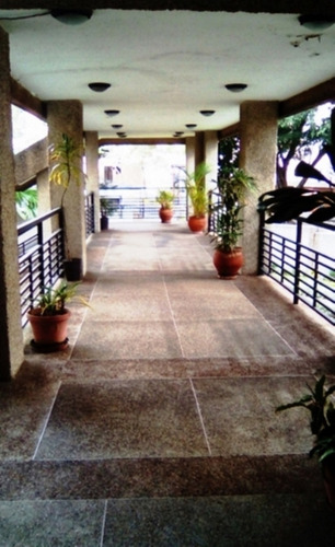 Imagen 2 de 11 de Urbanización Lomas Del Ávila