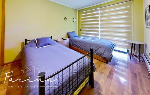 Casa En Arriendo De 5 Dorm. En La Reina