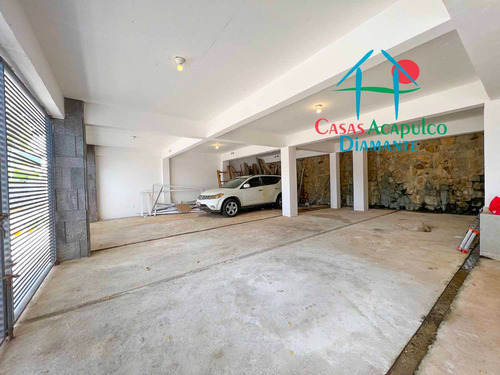 Cad Casa Daniela. Terraza Con Jardín Artificial, Alberca, Barra - Bar Y Gazebo
