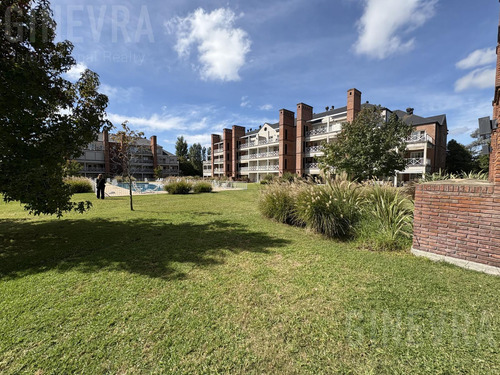 Departamento De 2 Ambientes En Alquiler En Tortugas Ii