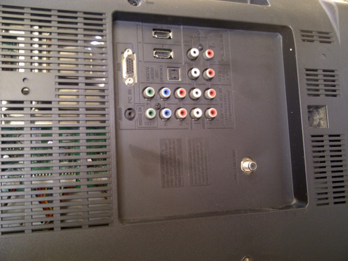 Televisor Sony 32 Pulgadas Usado Con Detalle En La Pantalla
