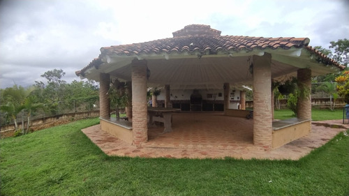 C-2173 Se Vende Finca En Tocuyito Sabana Del Medio Bajando De Precio Oportunidad 