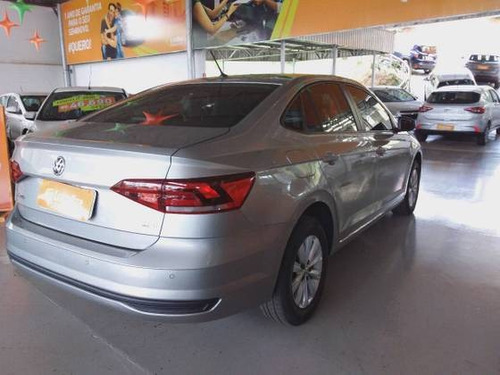 Imagem 7 de 9 de Volkswagen Virtus 1.6 Msi Total Flex Manual