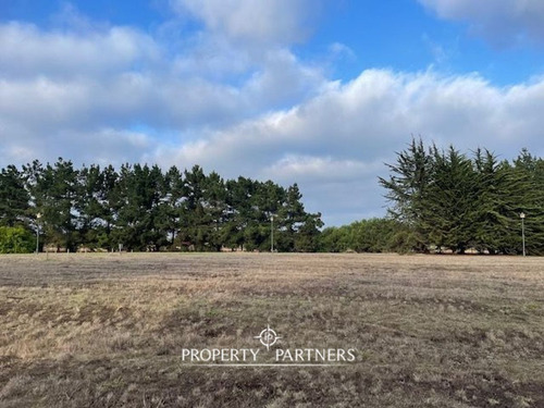Sitio Colindante Con Cancha De Golf