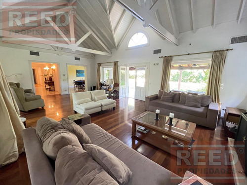 Casa En Martindale C.c