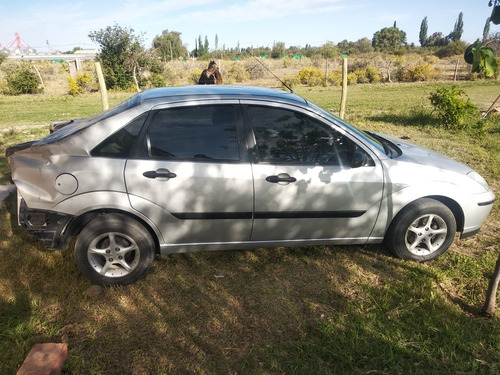 Ford Focus 1.6 Ambiente 2006