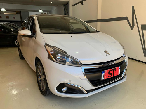 Peugeot 208 1.6 Feline 2017