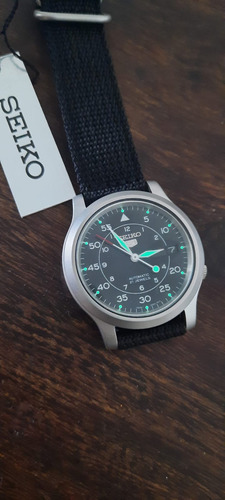 Reloj pulsera Seiko SNK809K2 color Negro