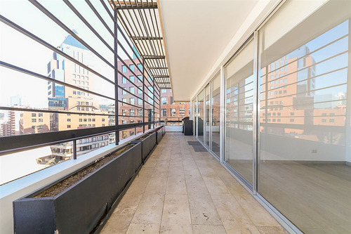 Departamento En Venta De 2 Dorm. En Las Condes