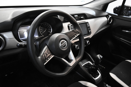 Imagen 13 de 15 de Nissan Versa 2020 1.6 Advance Mt