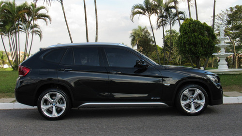 X1 2.0 Bmw 18i 2013
