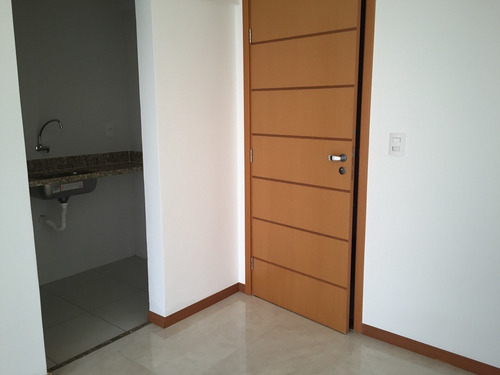Imagem 9 de 14 de Conjunto De Salas 250m², 7 Vagas, Jardim Camburi. - 2000972