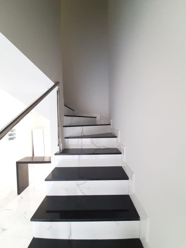 Imagem 11 de 21 de Casa Duplex À Venda, 3 Quartos, 1 Suíte, 2 Vagas, Rio Branco - Belo Horizonte/mg - 2029