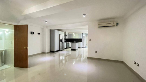 Imagen 2 de 14 de Townhouse En Venta En San Diego