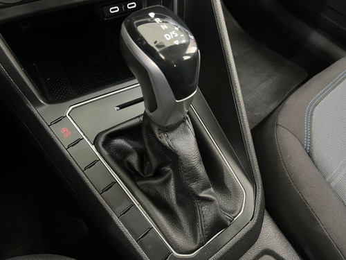 Volkswagen Nivus 1.0 200 TSI TOTAL FLEX COMFORTLINE AUTOMÁTICO