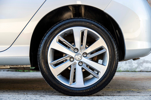 Peugeot 308 1.6 Feline Hdi 115cv
