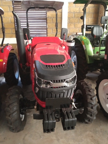 Tractor Agricola 80 Hp. Doble Tracción 