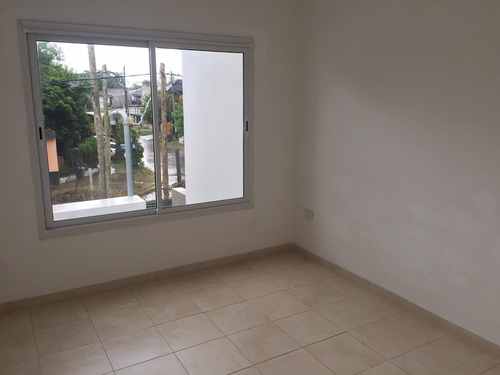 Imagen 18 de 24 de En Venta. Departamento Planta Alta Con Cochera San Miguel