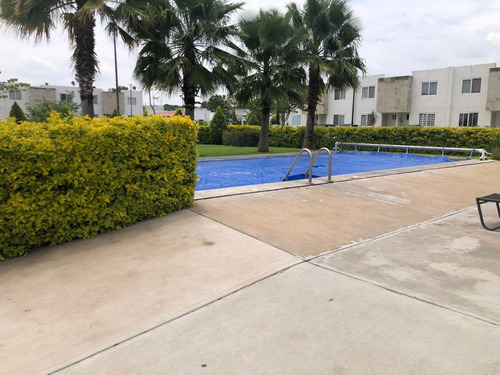Casa En Renta Fraccionamiento Tres Cantos En Querétaro.