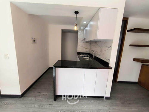 Apartamento En La Esmeralda.. 3 Habitaciones, 45 M², Id: 154298