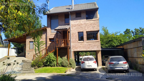 Casa En Venta- Boat Center