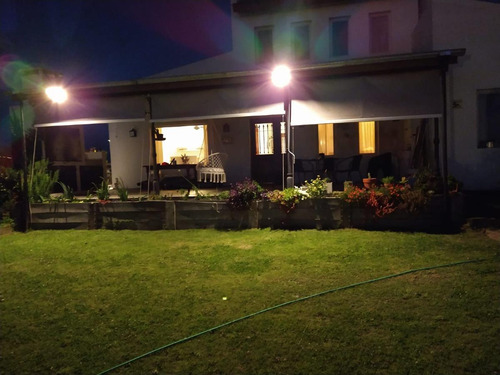 Casa En Venta - 4 Dormitorios 4 Baños - Cocheras - 993mts2 - Escobar