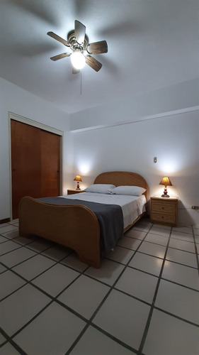 Imagen 5 de 6 de Apartamento En Alquiler Vacacional Conjunto Residencial Aguamiel C.t. El Morro