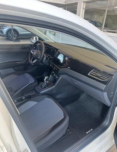 Volkswagen Polo Comfortline 170 Tsi At