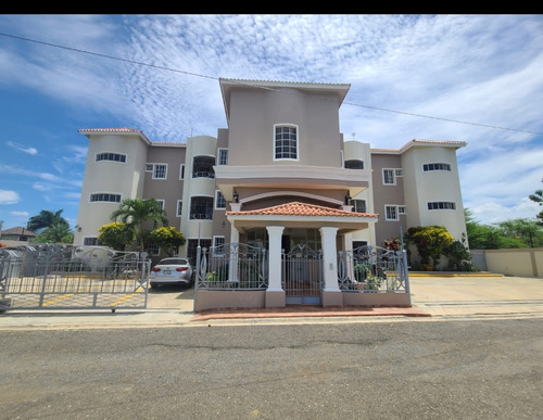 Rentamos Apartamento En Prolongación Padre De Las Casas Sant