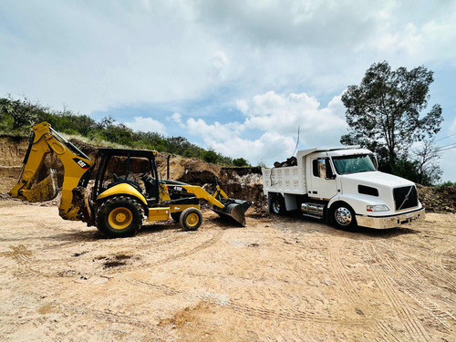Retroexcavadora Caterpillar 416e 4 X 2