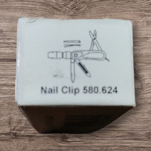 Cortaplumas Wenger Nail Clio 580.624 Rosa Pálido (Usado)