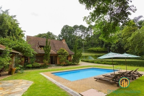 Imagem 1 de 15 de Linda Casa Em Condomínio Alto Padrão - Miolo Da Granja. - 1632 - Gm