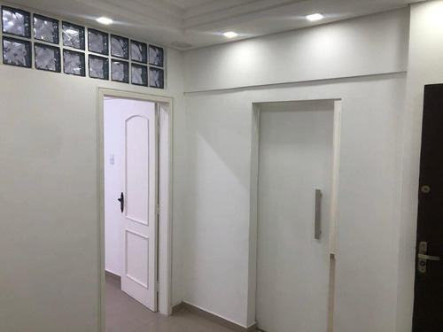 Imagem 7 de 18 de Sala Comercial Na Marechal Deodoro, 42 M² Por R$ 1.000/mês - Centro - Curitiba/pr - Cj0004
